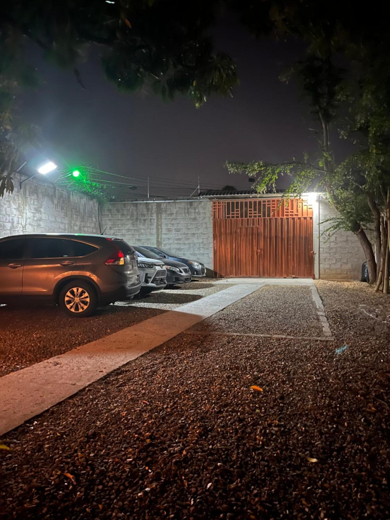 Mangohosting Hotel Comayagua Luaran gambar