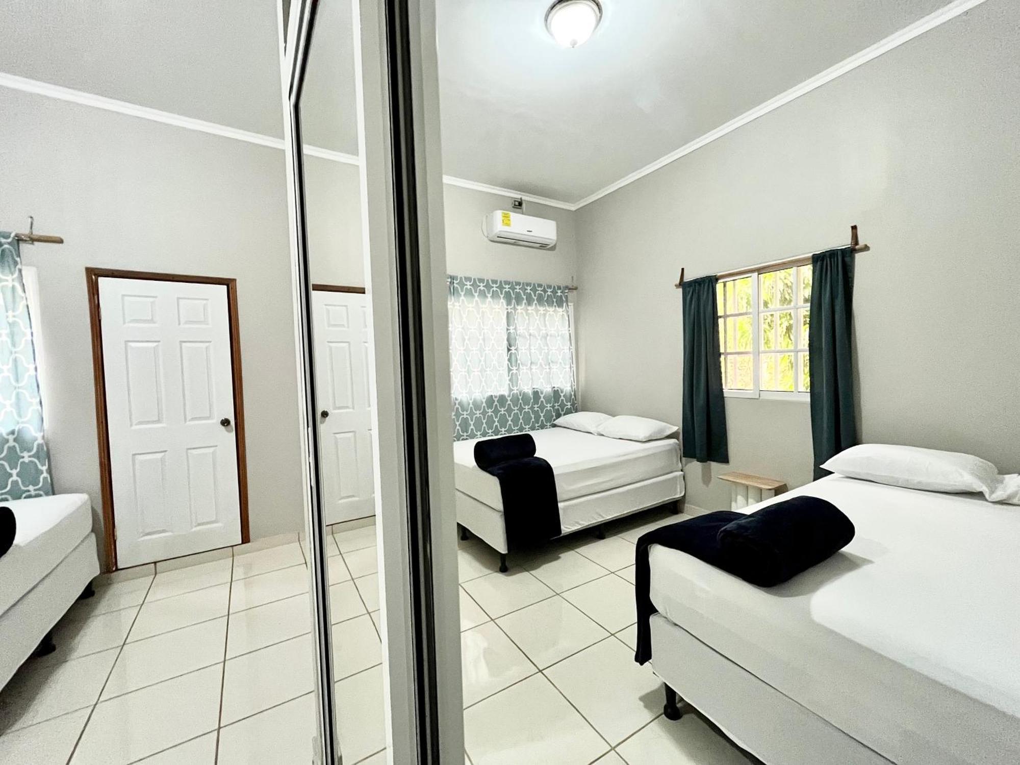 Mangohosting Hotel Comayagua Luaran gambar